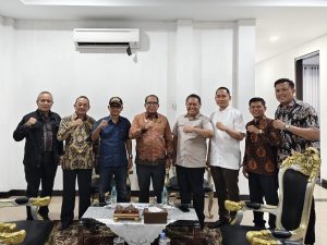 Prihatin dengan jeritan para petani di Lampung, sejumlah tokoh dari Lampung Utara menemui Pj Gubernur Lampung Samsudin mendesak harga singkong dinaikkan