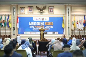 Pj. Gubernur Lampung Samsudin membuka kegiatan Mentoring Bisnis Temu Pengusaha Lampung yang digelar oleh Komunitas Tangan Di Atas (TDA) Lampung.