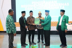 Pj. Gubernur Samsudin Dampingi Menko Pangan Zulkifli Hasan dalam Acara Penutupan Rakernas II Pengurus Besar Mathla’ul Anwar