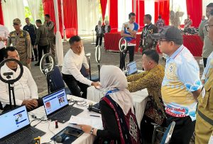 Pj. Gubernur Samsudin Tinjau Pelaksanaan Tes Seleksi Kompetensi PPPK Pemprov Lampung Tahun 2024 di Gedung Graha Adora, Pesawaran