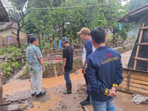 ASDP Bersama IWO Lampung Akan Kolaborasi Salurkan Bantuan untuk Korban Banjir di Kelurahan Way Lunik