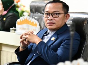 Deni Ribowo Apresiasi AKG Group, Ajak Perusahaan Lain Peduli Infrastruktur
