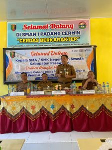 Percepat Program Gubernur, Thomas Amirico Gelar Pembinaan Kepala Sekolah SMA/SMK Wilayah II
