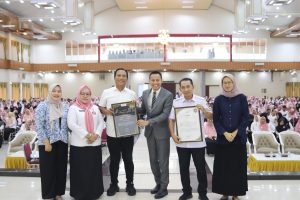 KNPI Provinsi Lampung Terima Penghargaan Kolaborasi pada Seminar Nasional “How To Be A Great”
