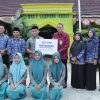 BRI BO Liwa melalui YBM BRILiaN Serahkan Beasiswa kepada 17 Siswa di Lampung Barat dan Pesisir Barat
