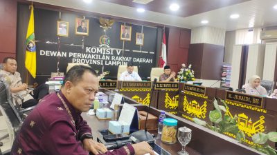 Mengurai Benang Kusut Pendidikan di Bumi Ruwa Jurai, Pertemuan Dewan dengan Dewan