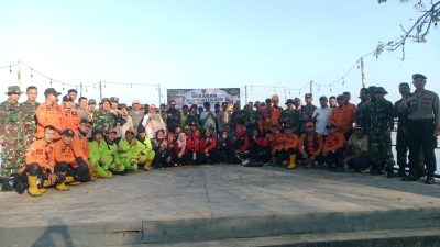PPM Bandarlampung Dukung Gerakan Radin Inten Asri, Gelar Aksi Bersih Pantai dan Renang Lintas Pasir Putih–Pulau Tangkil