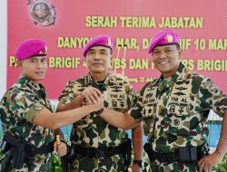 Danbrigif 4 Mar/BS Pimpin Sertijab Empat Jabatan Strategis di Lingkungan Brigif 4 Mar/BS