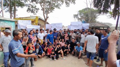 500 Warga Karangrejo Geruduk TPAS, Kecewa Pemkot Metro Tak Hadir
