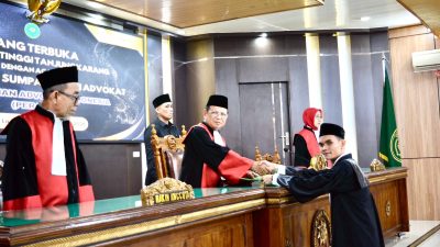 173 Advokat Baru PERADI Lampung Resmi Dilantik, Ali Hasan Jadi Advokat Termuda yang Diambil Sumpah
