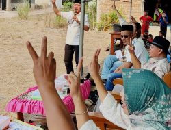 Ribuan Semangat, Satu Seruan! Kampanye Akbar Hendarwan Bergemuruh dengan Salam Dua Jari